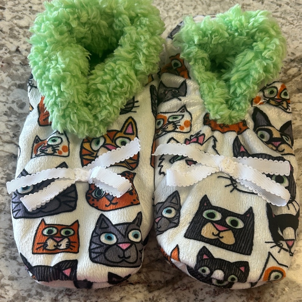 Adorable Lazy One Cat Print Booties with Cozy Light Green Lining